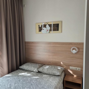 Номер №4 Двухместный с одной кроватью (140см)